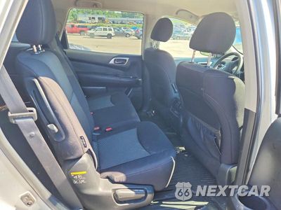 Zdjęcie 11 z 13 samochodu: 2019 NISSAN PATHFINDER S VIN:5N1DR2MN5KC640517 - miniatura