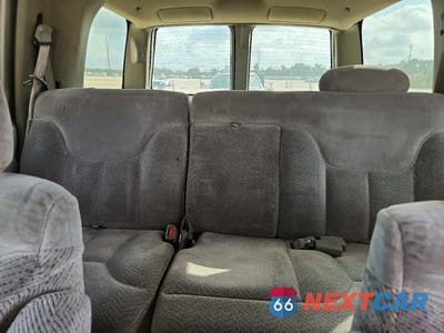 Zdjęcie 10 z 13 samochodu: 1999 CHEVROLET TAHOE C1500 VIN:1GNEC13R4XJ435872 - miniatura