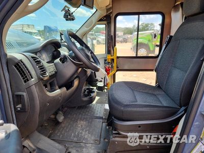 Zdjęcie 7 z 13 samochodu: 2022 RAM PROMASTER 3500 DELIVERY TRUCK VIN:3C7WRVMG1NE126194 - miniatura