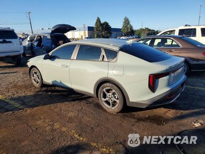 Drugie zdjęcie samochodu z przodu: 2026 KIA K4 LXS VIN:3KPFT4DE1TE355608 - miniatura