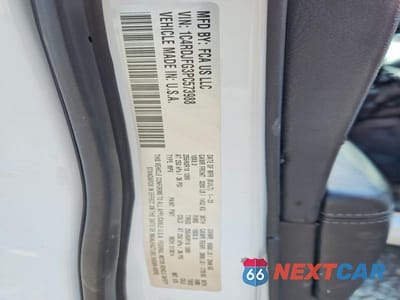 Zdjęcie 14 z 14 samochodu: 2023 DODGE DURANGO PURSUIT VIN:1C4RDJFG3PC573988 - miniatura