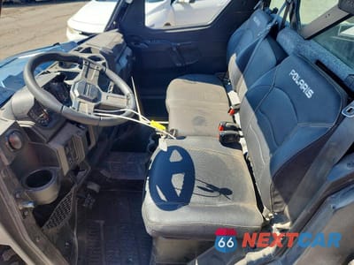 Piąte zdjęcie samochodu w środku: 2025 POLARIS RANGER XP 1000 NORTHSTAR EDITION VIN:4XARR3992S8276014 - miniatura