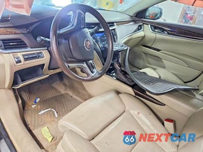 Zdjęcie 8 z 12 samochodu: 2013 CADILLAC XTS PREMIUM COLLECTION VIN:2G61T5S30D9132383 - miniatura