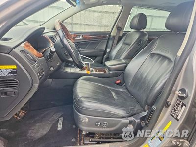 Zdjęcie 7 z 12 samochodu: 2012 HYUNDAI EQUUS ULTIMATE VIN:KMHGH4JH1CU056220 - miniatura