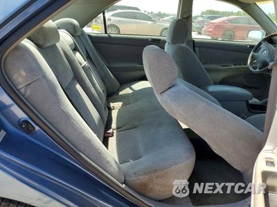 Zdjęcie 10 z 12 samochodu: 2003 TOYOTA CAMRY LE VIN:4T1BE32K13U681823 - miniatura