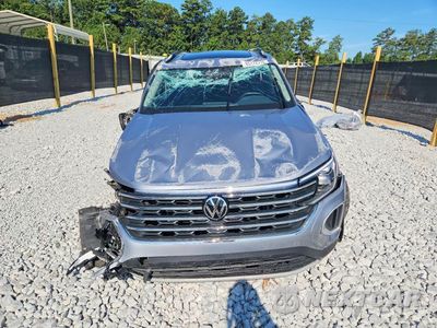 Piąte zdjęcie samochodu w środku: 2024 VOLKSWAGEN ATLAS SE VIN:1V2JR2CA9RC612234 - miniatura