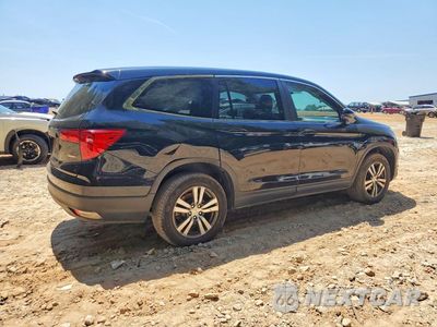 Trzecie zdjęcie samochodu z tyłu: 2018 HONDA PILOT EXL VIN:5FNYF5H5XJB006423 - miniatura