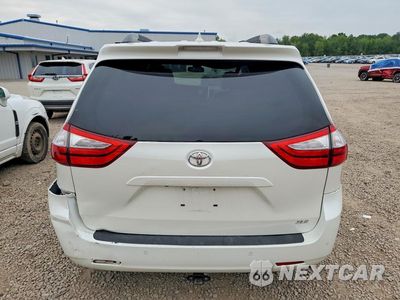 Zdjęcie 6 z 13 samochodu: 2018 TOYOTA SIENNA XLE 8-PASSENGER VIN:5TDYZ3DC5JS937889 - miniatura