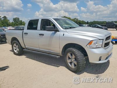 Czwarte zdjęcie samochodu z boku: 2016 RAM 1500 ST VIN:3C6RR6KT5GG135656 - miniatura