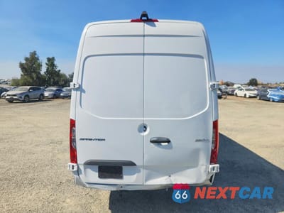 Zdjęcie 6 z 14 samochodu: 2021 MERCEDES-BENZ SPRINTER 2500 DELIVERY VAN VIN:W1Y4EDHY5MT078746 - miniatura