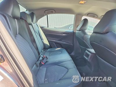 Zdjęcie 10 z 12 samochodu: 2019 TOYOTA CAMRY SE VIN:4T1B11HK2KU777286 - miniatura