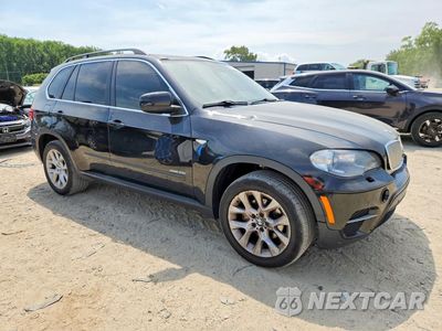 Czwarte zdjęcie samochodu z boku: 2013 BMW X5 XDRIVE35I VIN:5UXZV4C52D0B20090 - miniatura