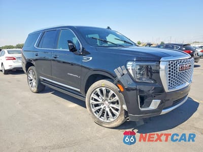 Czwarte zdjęcie samochodu z boku: 2021 GMC YUKON DENALI VIN:1GKS2DKL7MR268759 - miniatura