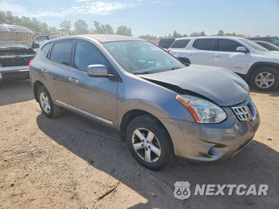 Czwarte zdjęcie samochodu z boku: 2013 NISSAN ROGUE S VIN:JN8AS5MV4DW144286 - miniatura