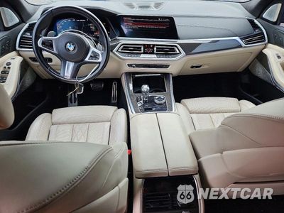 Zdjęcie 8 z 13 samochodu: 2021 BMW X5 M VIN:5UXJU4C07M9G19581 - miniatura