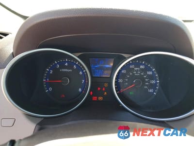 Zdjęcie 9 z 12 samochodu: 2015 HYUNDAI TUCSON GLS VIN:KM8JT3AF6FU037602 - miniatura