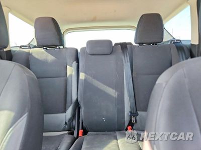 Zdjęcie 10 z 13 samochodu: 2015 FORD ESCAPE S VIN:1FMCU0F76FUA17162 - miniatura