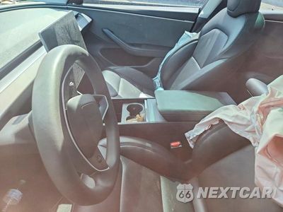 Zdjęcie 8 z 12 samochodu: 2025 TESLA MODEL 3 VIN:5YJ3E1EA0SF980419 - miniatura