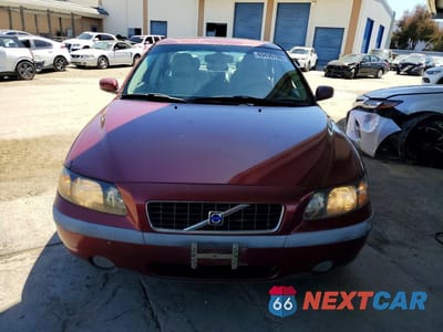 Piąte zdjęcie samochodu w środku: 2004 VOLVO S60 2.5T VIN:YV1RS59V642402655 - miniatura