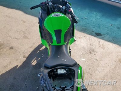 Zdjęcie 6 z 8 samochodu: 2024 KAWASAKI EX500 A VIN:ML5EXGJ12RDA25504 - miniatura