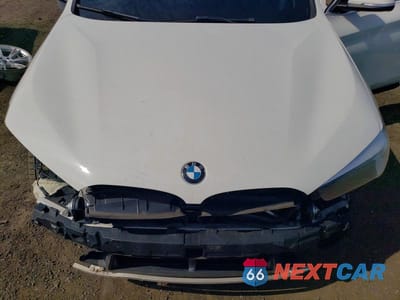 Zdjęcie 12 z 14 samochodu: 2018 BMW X1 XDRIVE28I VIN:WBXHT3C37J5L30999 - miniatura