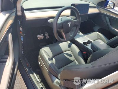 Zdjęcie 8 z 14 samochodu: 2023 TESLA MODEL Y VIN:7SAYGDEF7PF866070 - miniatura