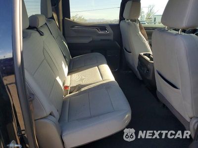 Zdjęcie 10 z 13 samochodu: 2024 CHEVROLET SILVERADO K1500 LT TRAIL BOSS VIN:3GCUDFEDXRG334873 - miniatura