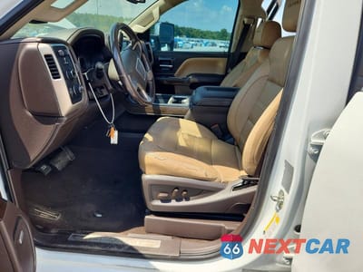 Zdjęcie 7 z 13 samochodu: 2019 GMC SIERRA K3500 DENALI VIN:1GT42WEY1KF240090 - miniatura