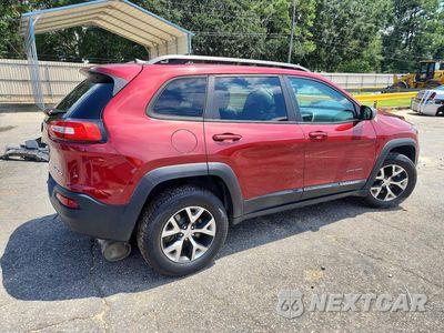 Trzecie zdjęcie samochodu z tyłu: 2017 JEEP CHEROKEE TRAILHAWK VIN:1C4PJMBBXHW536447 - miniatura