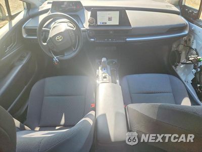 Zdjęcie 8 z 13 samochodu: 2023 TOYOTA PRIUS LE VIN:JTDACAAU2P3004272 - miniatura