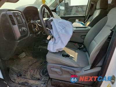 Zdjęcie 7 z 12 samochodu: 2019 CHEVROLET SILVERADO K2500 HEAVY DUTY VIN:1GC1KREG5KF166216 - miniatura
