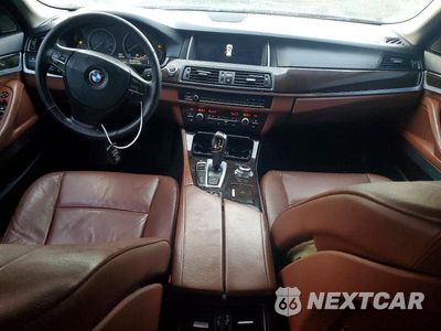 Zdjęcie 8 z 13 samochodu: 2013 BMW 528 XI VIN:WBAXH5C51DD108280 - miniatura