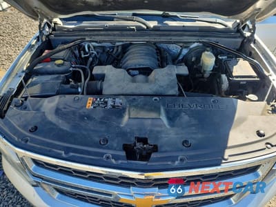 Zdjęcie 12 z 13 samochodu: 2018 CHEVROLET SUBURBAN K1500 LT VIN:1GNSKHKC6JR295876 - miniatura