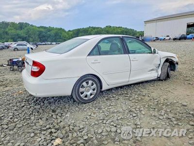 Trzecie zdjęcie samochodu z tyłu: 2002 TOYOTA CAMRY LE VIN:4T1BE32K72U098347 - miniatura