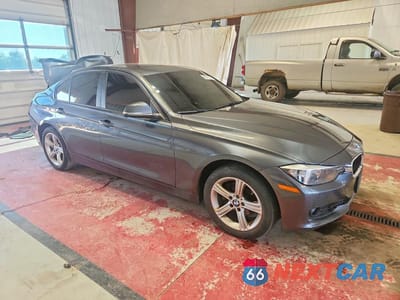 Czwarte zdjęcie samochodu z boku: 2015 BMW 328 XI VIN:WBA3B3G52FNT68828 - miniatura