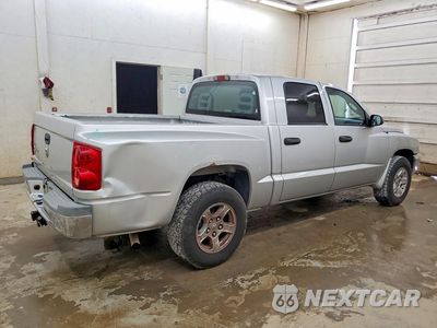 Trzecie zdjęcie samochodu z tyłu: 2006 DODGE DAKOTA QUAD SLT VIN:1D7HE48K46S635372 - miniatura