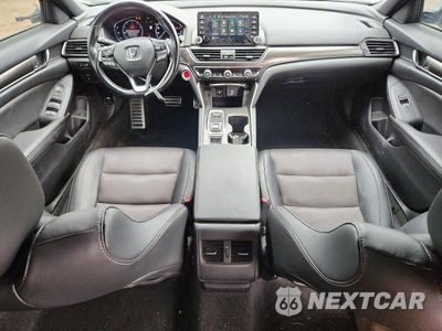 Zdjęcie 8 z 12 samochodu: 2019 HONDA ACCORD SPORT VIN:1HGCV2F31KA019893 - miniatura