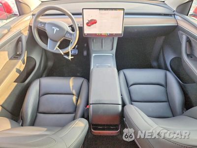 Zdjęcie 8 z 13 samochodu: 2023 TESLA MODEL Y VIN:7SAYGDEE4PF662902 - miniatura