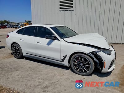 Czwarte zdjęcie samochodu z boku: 2023 BMW M440XI GRAN COUPE VIN:WBA13AW05PFN53630 - miniatura