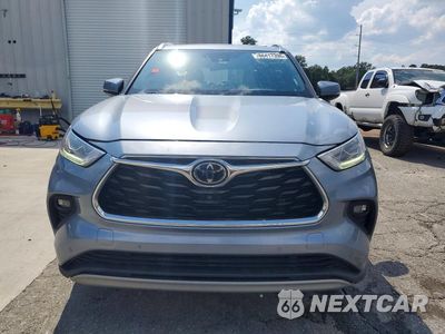 Piąte zdjęcie samochodu w środku: 2021 TOYOTA HIGHLANDER PLATINUM VIN:5TDFZRBH8MS111440 - miniatura
