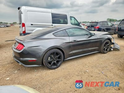 Trzecie zdjęcie samochodu z tyłu: 2019 FORD MUSTANG VIN:1FA6P8TH9K5174084 - miniatura