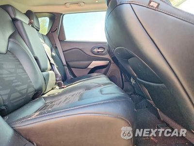 Zdjęcie 11 z 14 samochodu: 2022 JEEP CHEROKEE LATITUDE VIN:1C4PJMCX4ND548112 - miniatura