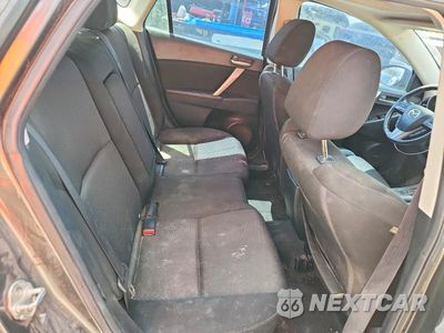 Zdjęcie 10 z 12 samochodu: 2012 MAZDA 3 S VIN:JM1BL1L55C1512381 - miniatura