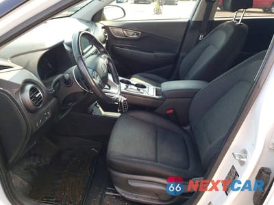 Zdjęcie 7 z 12 samochodu: 2019 HYUNDAI KONA SEL VIN:KM8K23AG5KU036967 - miniatura