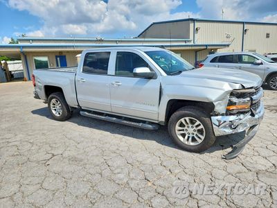 Czwarte zdjęcie samochodu z boku: 2017 CHEVROLET SILVERADO C1500 LT VIN:3GCPCREC4HG156806 - miniatura