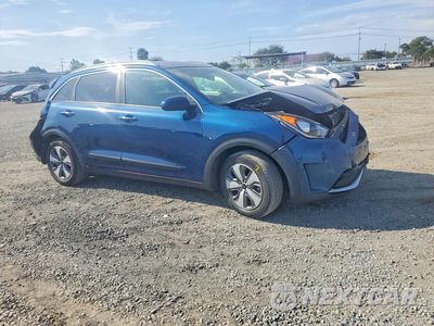 Czwarte zdjęcie samochodu z boku: 2018 KIA NIRO LX VIN:KNDCB3LC7J5206614 - miniatura