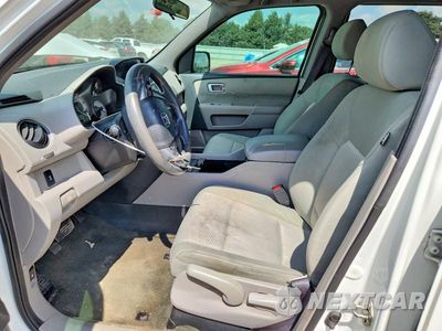 Zdjęcie 7 z 12 samochodu: 2015 HONDA PILOT LX VIN:5FNYF4H22FB014443 - miniatura