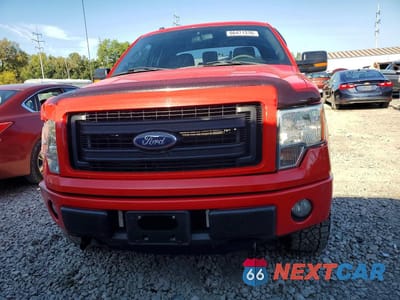Piąte zdjęcie samochodu w środku: 2013 FORD F150 SUPER CAB VIN:1FTEX1EM9DFB00829 - miniatura