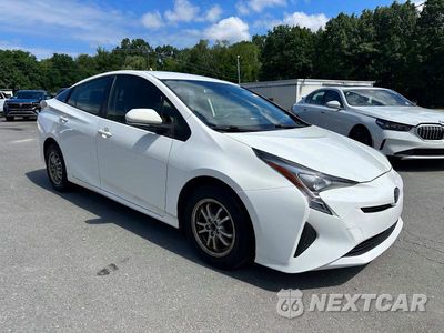Czwarte zdjęcie samochodu z boku: 2018 TOYOTA PRIUS ONE VIN:JTDKBRFU9J3060117 - miniatura