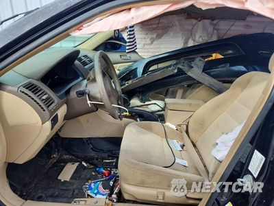 Zdjęcie 7 z 13 samochodu: 2006 HONDA ACCORD EX VIN:1HGCM56736A177701 - miniatura
